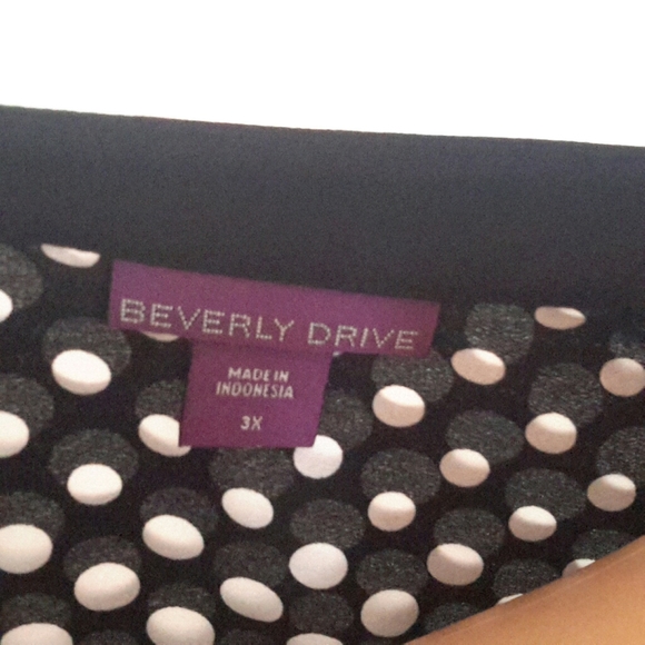 Berverly Drive Black & White Polka-dots Size 3X - Picture 5 of 6